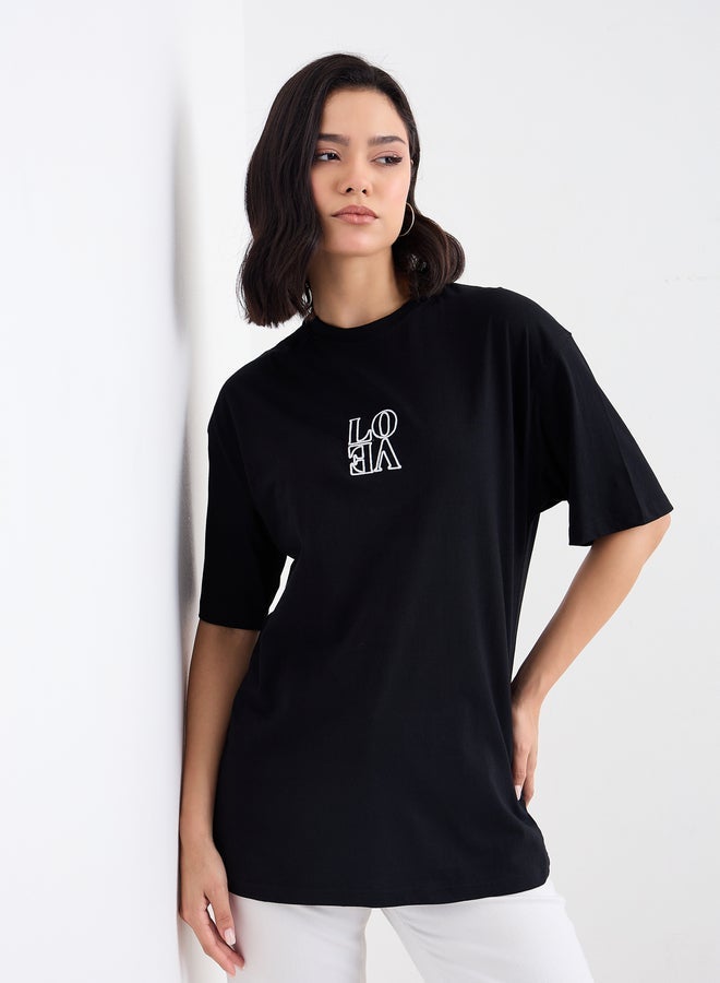 Styli Embroidered Detail Round Neck Oversized T-Shirt - Image 2